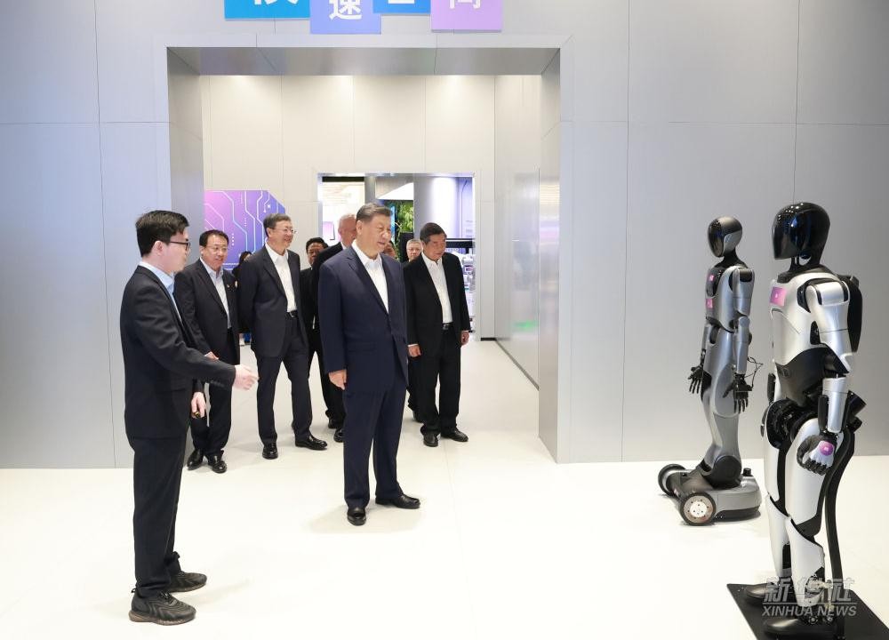 习近平总书记到上海调研，球速体育代表具身智能行业汇报进展